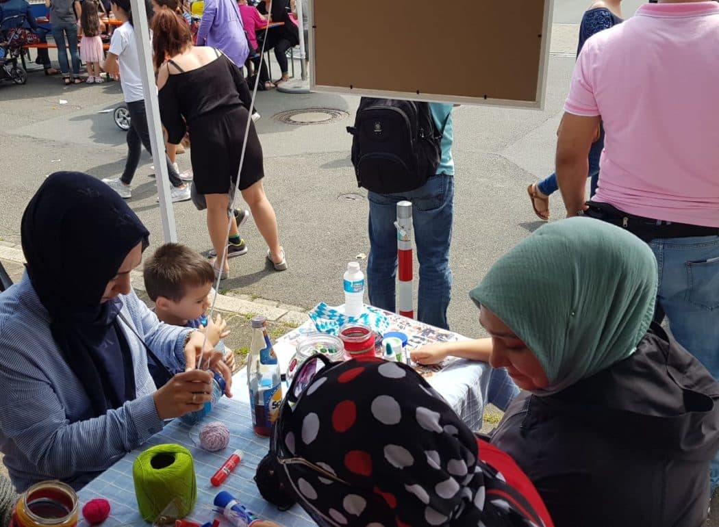 Mitmachaktion für Kinder beim Stadtteilfest Muggeley.